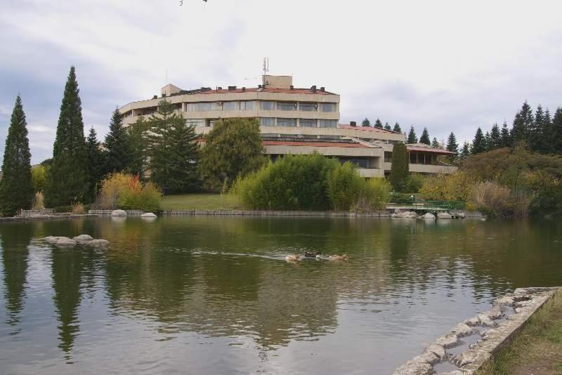 סנדנסקי Hotel Saint Vrach מראה חיצוני תמונה