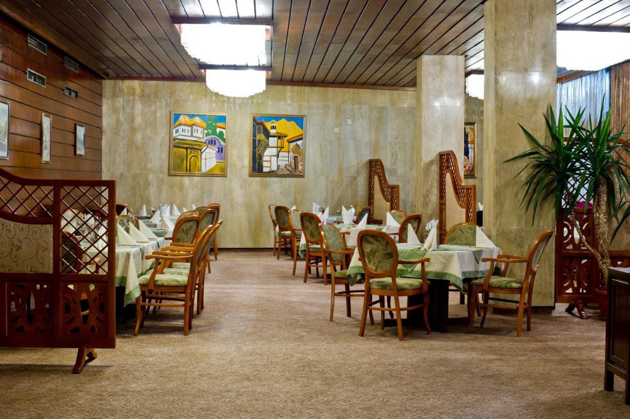 סנדנסקי Hotel Saint Vrach מראה חיצוני תמונה